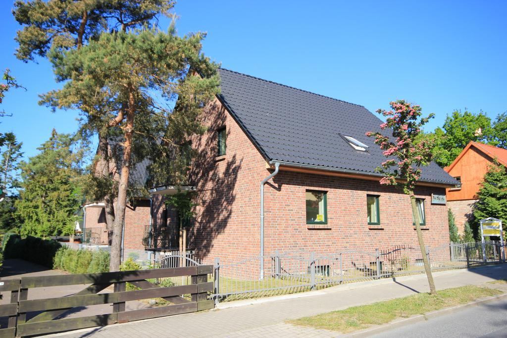 Apartmenthaus Hus Uebi By Rujana Binz Zewnętrze zdjęcie
